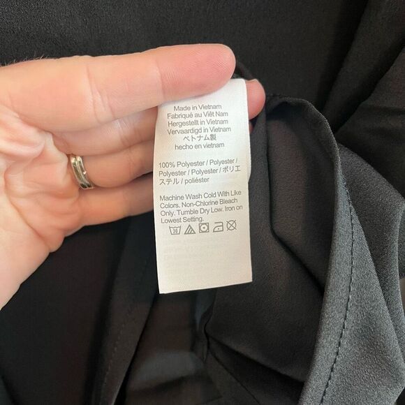 J.Crew NWT Black Blouse Top Keyhole Neck Long Balloon Sleeve Petite Career XSP - Picture 4 of 4